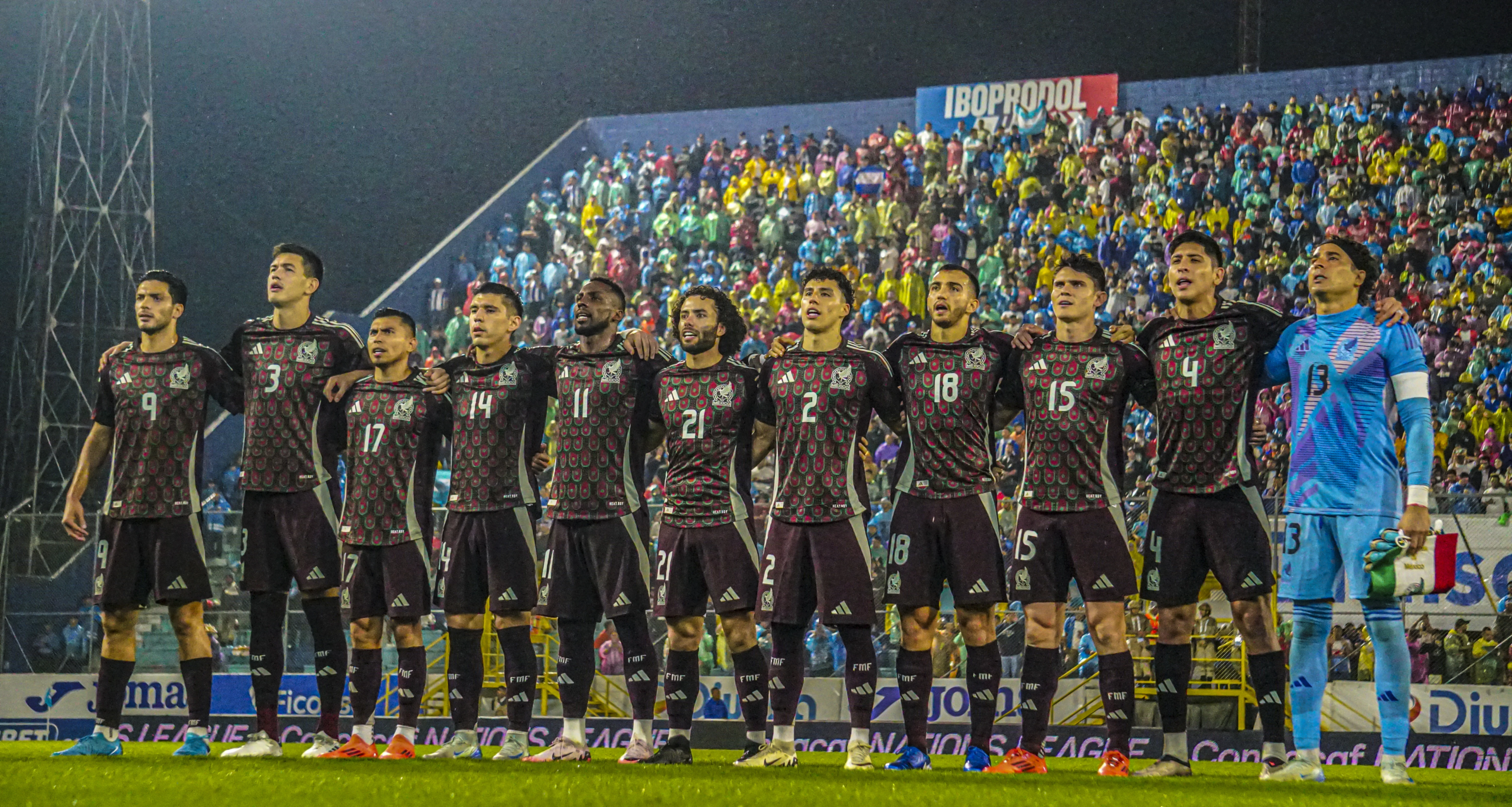 Honduras 2-0 México