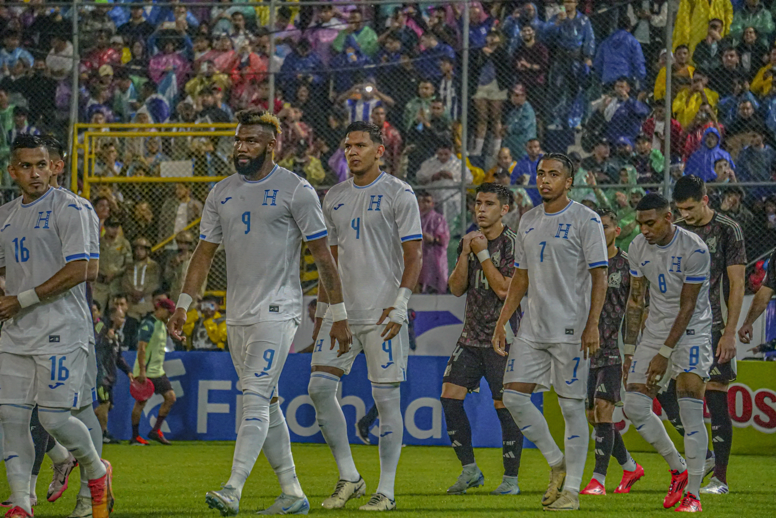 Honduras 2-0 México