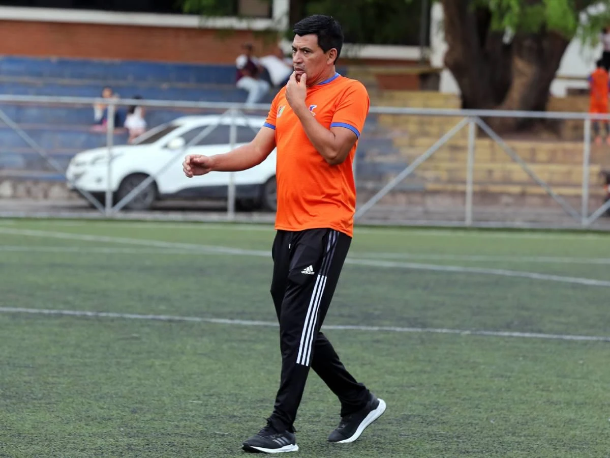 Orlando López salvó a la UPNFM del descenso en 2024.