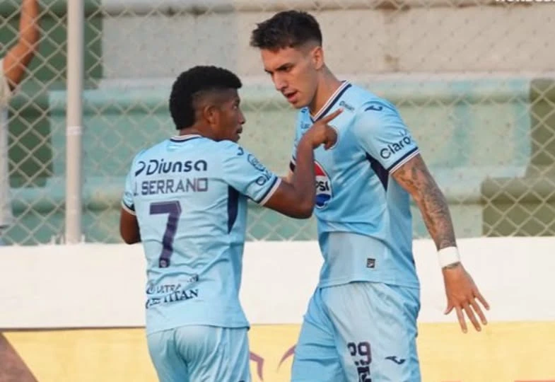 Rodrigo Auzmendi es el máximo goleador de la Liga de Honduras con 11 tantos.
